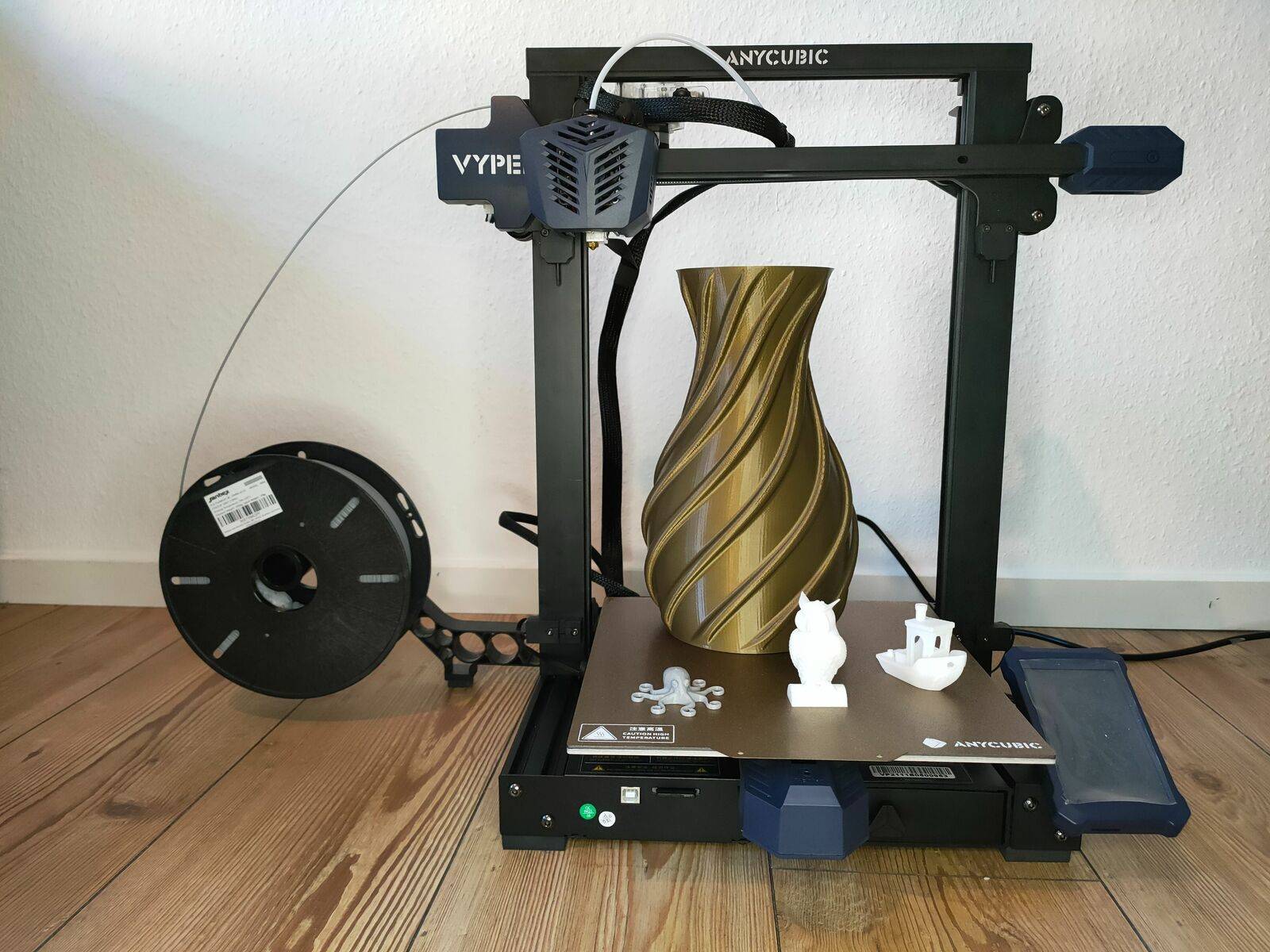 Anycubic-Vyper-Komplett-mit-Beispielen.jpg