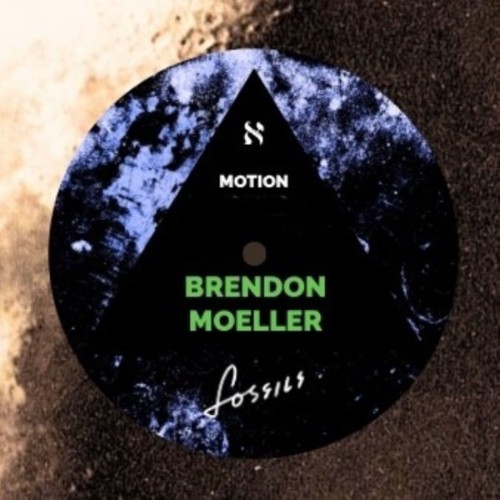 Brendon-Moeller-Motion-FOSSIL010-WEB-2026-WAV.jpg